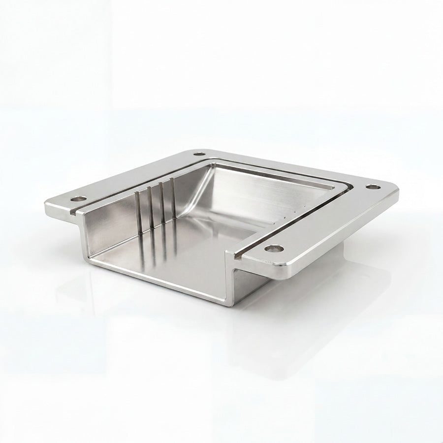 Silver billet Anderson cover showing machined grooves